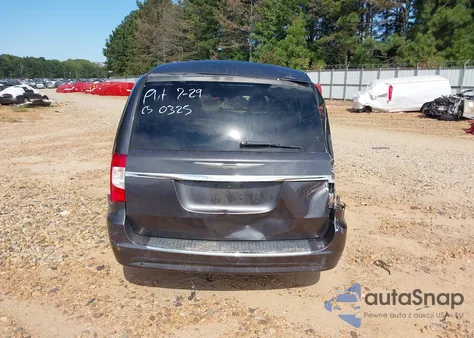 2016 Chrysler Town & Country Touring from USA, damaged, VIN 2C4RC1BG9GR200325